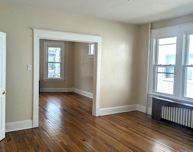 44 Harris Avenue - Photo Thumbnail 7