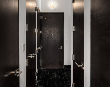 254 Park Avenue S - Photo Thumbnail 7