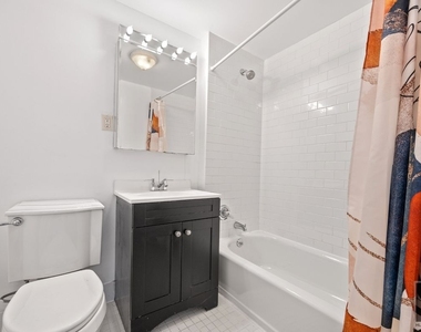 49-07 43rd Avenue - Photo Thumbnail 11