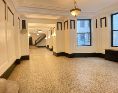 676 Riverside Drive - Photo Thumbnail 13