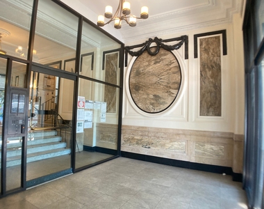676 Riverside Drive - Photo Thumbnail 12
