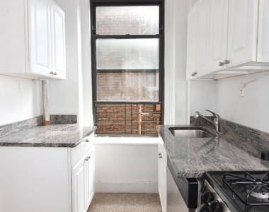 676 Riverside Drive - Photo Thumbnail 1