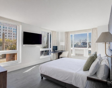 1 Irving Place - Photo Thumbnail 13
