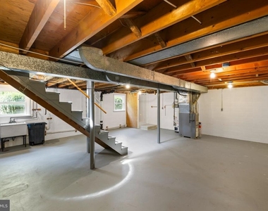 449 Royal Street - Photo Thumbnail 14