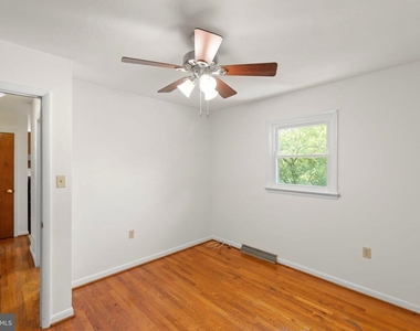 449 Royal Street - Photo Thumbnail 11