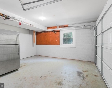 43 Green Leaf Terrace - Photo Thumbnail 34