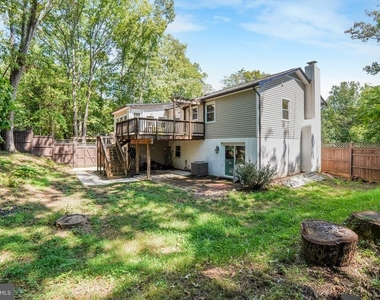 43 Green Leaf Terrace - Photo Thumbnail 38