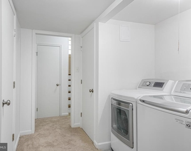 43 Green Leaf Terrace - Photo Thumbnail 29