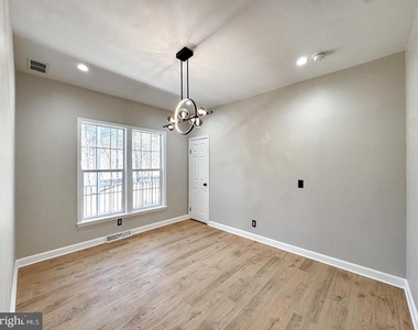 3631 Breaknock Road - Photo Thumbnail 11