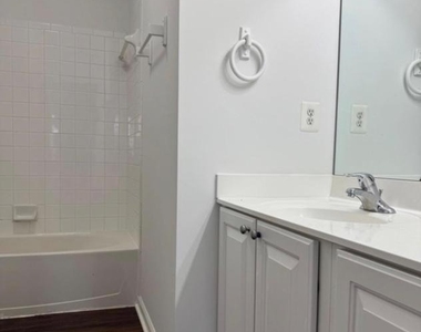 5312 Joshua Tree Circle - Photo Thumbnail 13