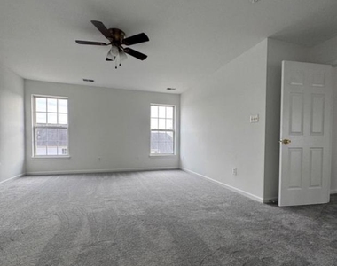 5312 Joshua Tree Circle - Photo Thumbnail 11