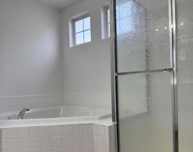5312 Joshua Tree Circle - Photo Thumbnail 12