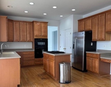 5312 Joshua Tree Circle - Photo Thumbnail 1