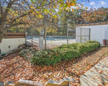 15285 Flintlock Terrace - Photo Thumbnail 27