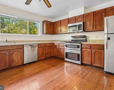 15285 Flintlock Terrace - Photo Thumbnail 1