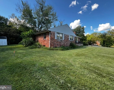 7840 Old Carolina Road - Photo Thumbnail 15