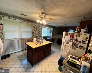 7840 Old Carolina Road - Photo Thumbnail 9