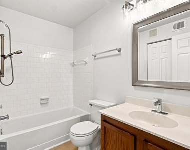 12213 Chaucer Lane - Photo Thumbnail 17