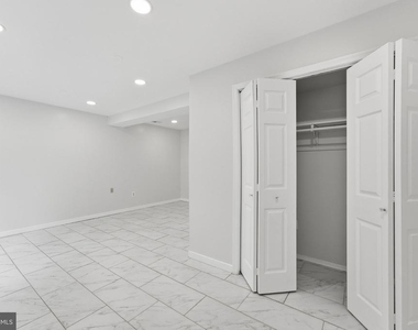 4200 Gerry Lane - Photo Thumbnail 18