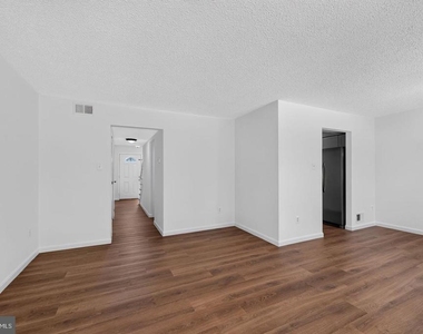 28 Wedgedale Drive - Photo Thumbnail 14