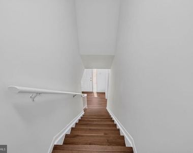28 Wedgedale Drive - Photo Thumbnail 9