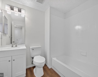 28 Wedgedale Drive - Photo Thumbnail 10