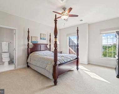 15000 Barlow Drive - Photo Thumbnail 36