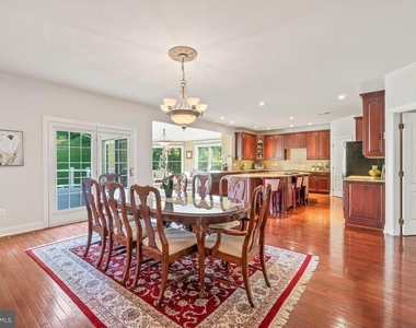 15000 Barlow Drive - Photo Thumbnail 16