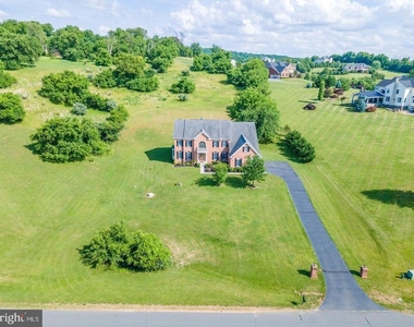 15000 Barlow Drive - Photo Thumbnail 4