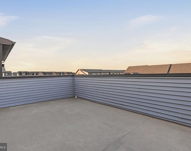 22311 Tees Terrace - Photo Thumbnail 58