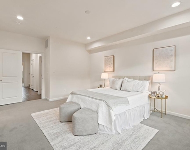 22311 Tees Terrace - Photo Thumbnail 42