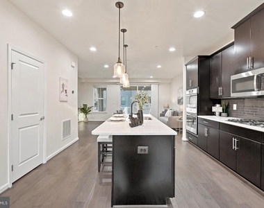 22311 Tees Terrace - Photo Thumbnail 24