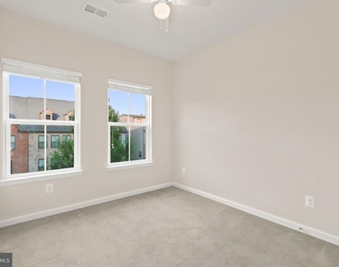 22311 Tees Terrace - Photo Thumbnail 36