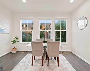 22311 Tees Terrace - Photo Thumbnail 29