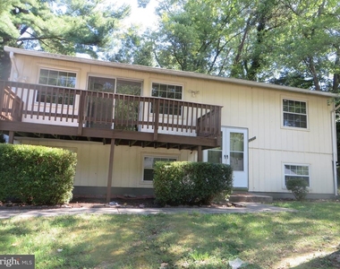 7906 Orange Plank Road - Photo Thumbnail 32