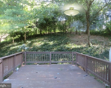 7906 Orange Plank Road - Photo Thumbnail 25