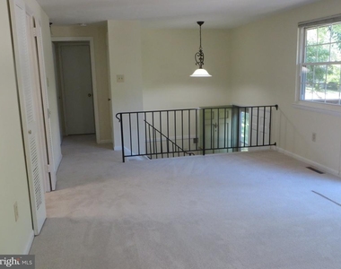 7906 Orange Plank Road - Photo Thumbnail 6