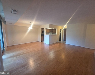 2230 George C Marshall Drive - Photo Thumbnail 5