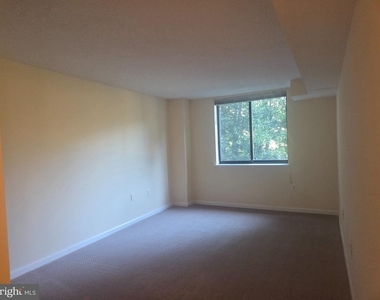 2230 George C Marshall Drive - Photo Thumbnail 9