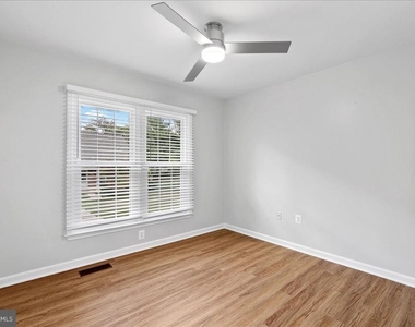 9303 Macswain Place - Photo Thumbnail 30
