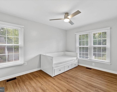 9303 Macswain Place - Photo Thumbnail 28