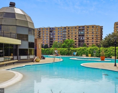 8360 Greensboro Drive - Photo Thumbnail 35