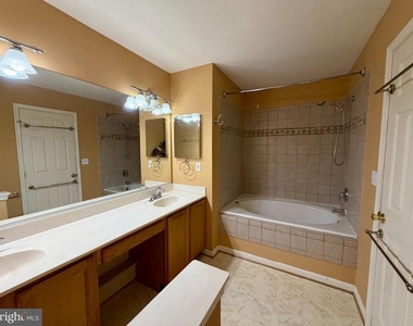 13244 Coppermill Drive - Photo Thumbnail 29