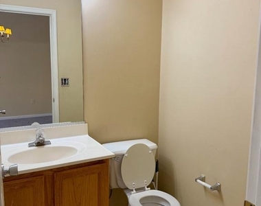 13244 Coppermill Drive - Photo Thumbnail 9