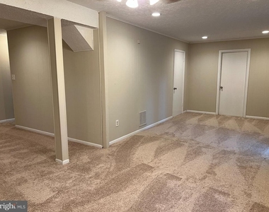 724 Upham Place Nw - Photo Thumbnail 48