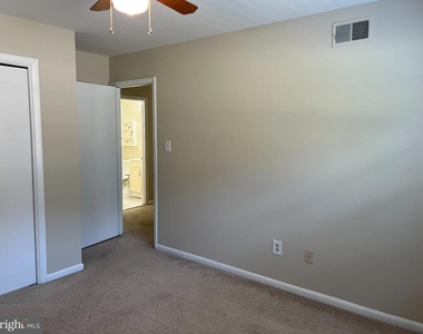 724 Upham Place Nw - Photo Thumbnail 40