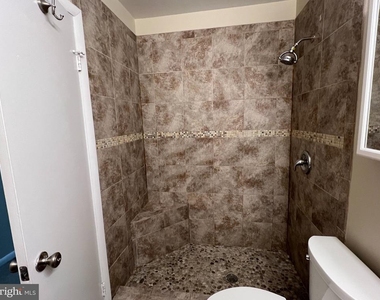724 Upham Place Nw - Photo Thumbnail 32
