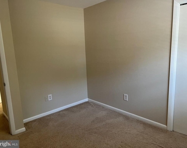 724 Upham Place Nw - Photo Thumbnail 42