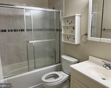 724 Upham Place Nw - Photo Thumbnail 34