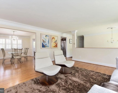 1500 Smith Street - Photo Thumbnail 8